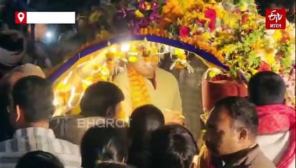 ओरछा में राजसी ठाठ-बाट के साथ निकली श्रीराम की बारात, देखने उमड़ी श्रद्धालुओं की भीड़