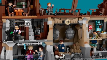 Goonies-Darsteller Key Hu Quan stellt euch das neue Goonies-Set von LEGO vor