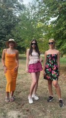 Lesbian Threesome Dance Challenge! 3 WLW Besties Go Viral 🌈🔥 (You’ll Rewatch This!)