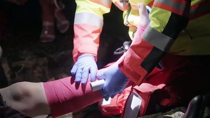 Ambulance - Code Red (2020) Season 4 Episode 10