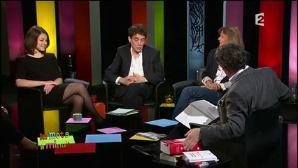 Emilie Dequenne-France-crossed legs -black pantyhose -collants noirs Tv Legshow