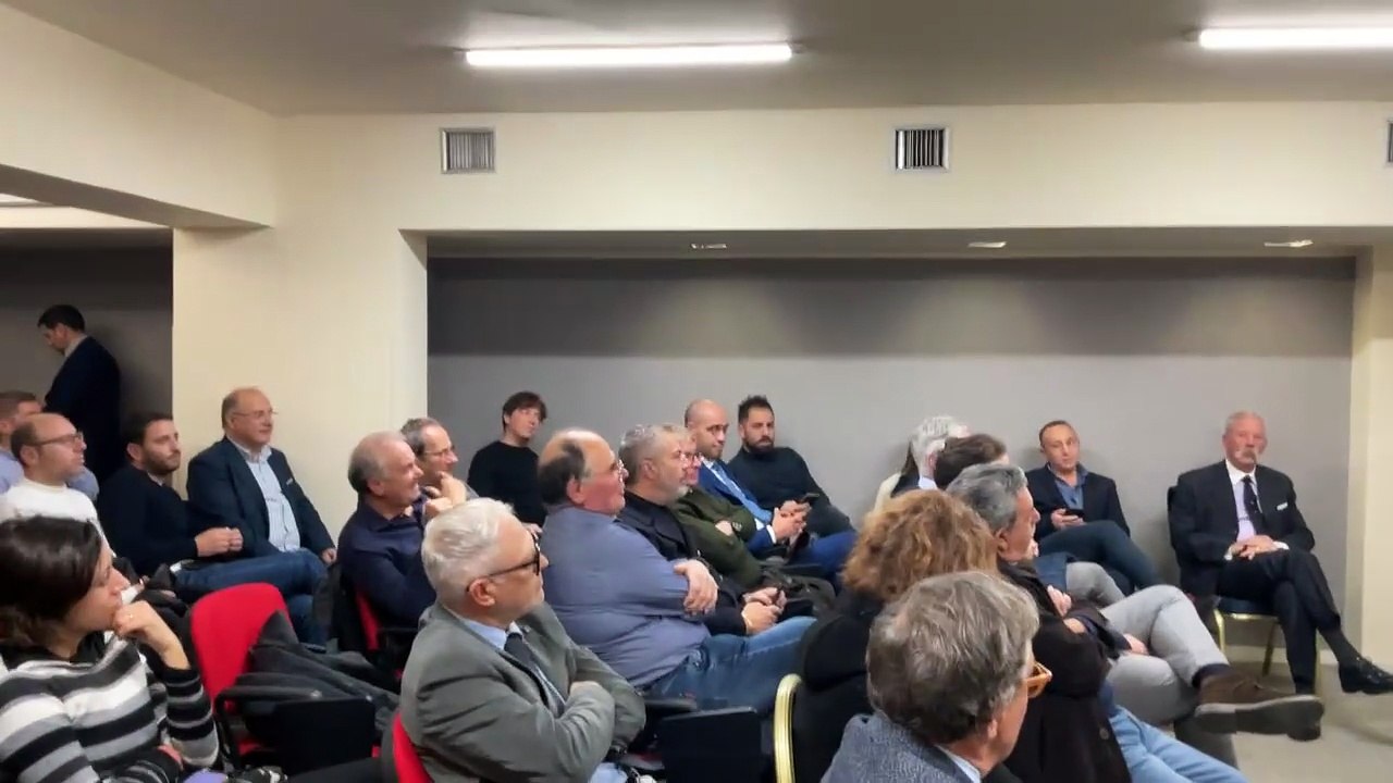 Cateno De Luca - A PALERMO per presentare il Governo di Liberazione!  (25.11.25)