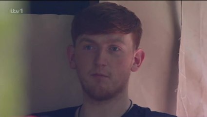 Angry Ginge reveals brutal way ex-girlfriend dumped him after romantic gesture