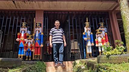 mqn-El artesano que convirtió los cascanueces en su mejor forma de sentir a su esposa cerca-261125