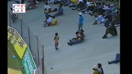 Carl Hooper 5 for 40 in 11.5 Overs 3 Mdns vs Pakistan 1st Test, Port of Spain, April 16 - 18, 1993 (CT)