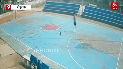 Watch: रोहतक में बास्केटबॉल खिलाड़ी की मौत, प्रेक्टिस करते वक्त पोल ऊपर गिरा, इंडियन टीम में हो चुका था चयन