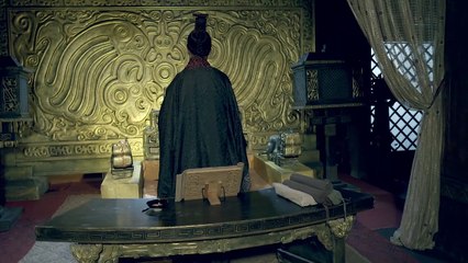 The empress of the troubled times_Red hair beauty_7