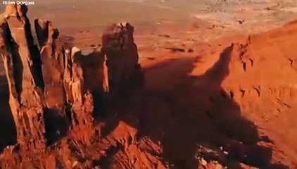 Mars'ı düşündüğünde aklına ilk ne geliyor Kurak bir yer