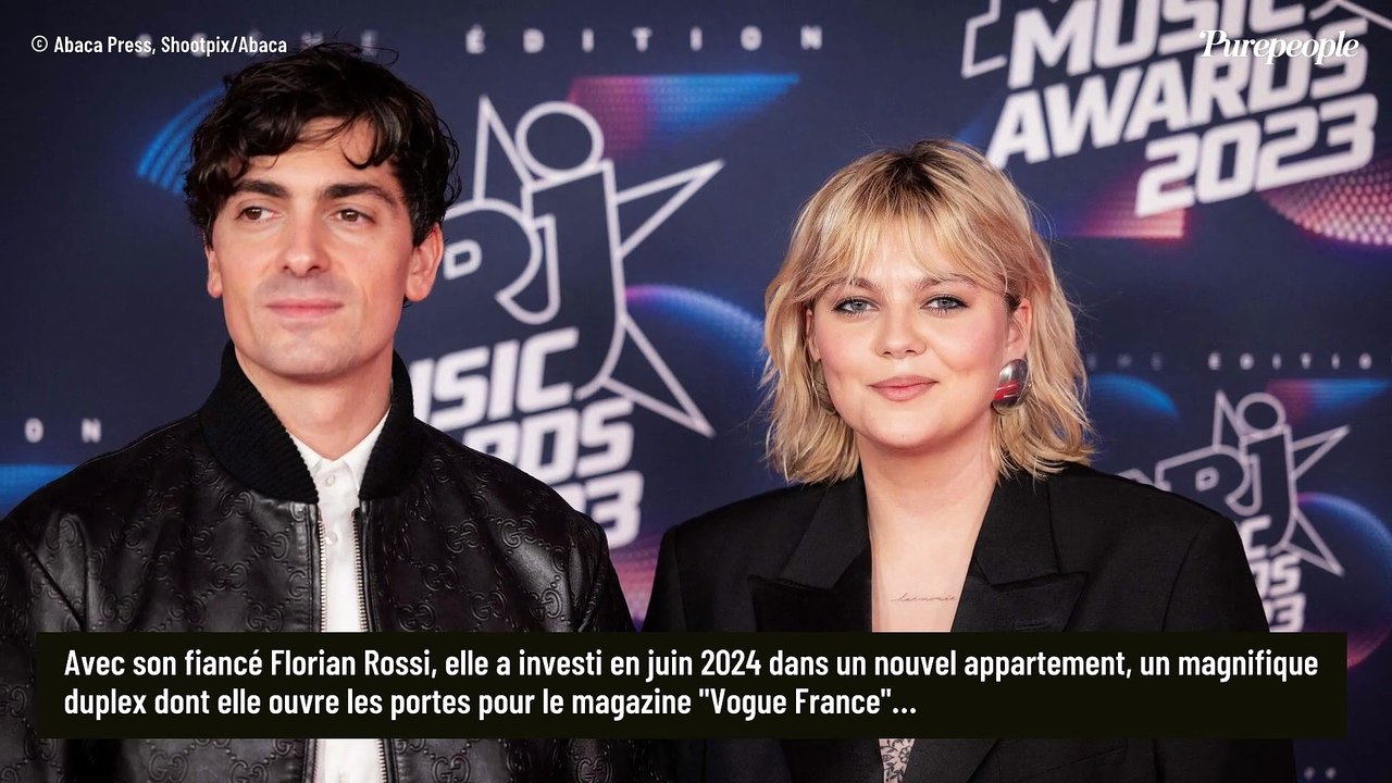 En souvenir de son père parti trop tôt, Louane s'est installée dans un quartier très touristique de Paris où vivent de nombreuses stars