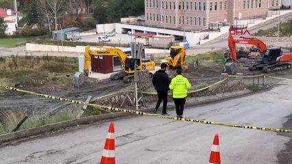 Bartın’da toprak kayması korkuttu! 24 dairelik apartman tahliye edildi
