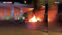 Akaryakıt istasyonunda şarj halindeki otomobilde patlama