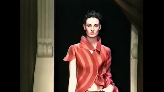 GIANFRANCO FERRE Spring/Summer 1999 Milan