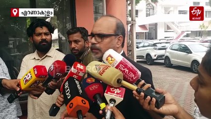 ഹൈക്കോടതിയിലെ ഭാരതാംബ വിവാദം: പ്രതിഷേധം ശക്തം; ചീഫ് ജസ്റ്റിസിന് പരാതി നൽകി ഓൾ ഇന്ത്യ ലോയേഴ്‌സ് യൂണിയൻ