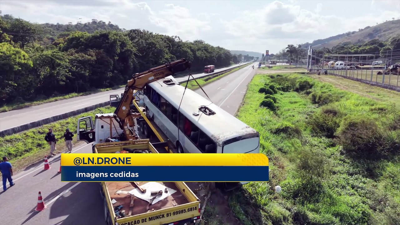 Resgate de Ônibus Acidentado na BR-232: Operação detalhada e Investigação Policial em Moreno, Recife