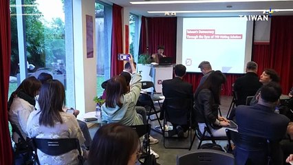 Visiting Scholars Share Lessons Learned From Taiwan's Democracy