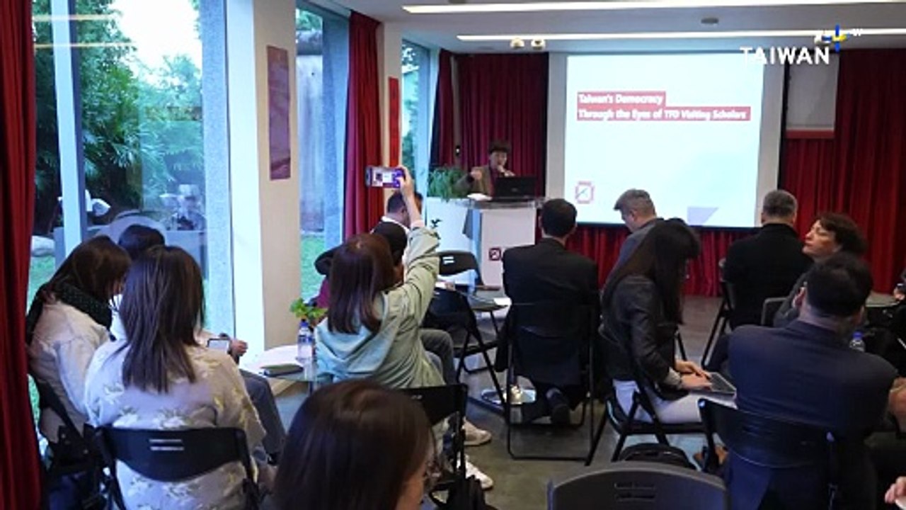 Visiting Scholars Share Lessons Learned From Taiwan's Democracy