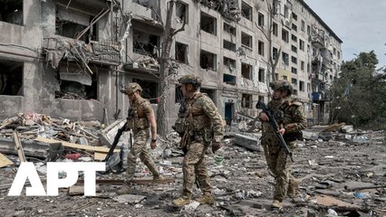 Russian Troops Walk Freely Through Ruined Pokrovsk In New Video | APT