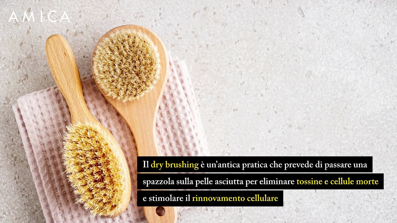 Perché il dry brushing è fondamentale in inverno e come si fa