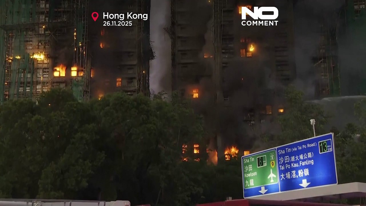 Hong Kong, incendio in grattacielo a Tai Po: 4 morti e 3 feriti