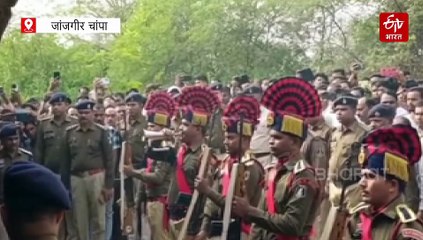 नवागढ़ में एक साथ जली पांच चिता, तिरंगे में लपेटकर दो जवानों की दी गई अंतिम विदाई, एक सात दिन पहले ही बना था दूल्हा