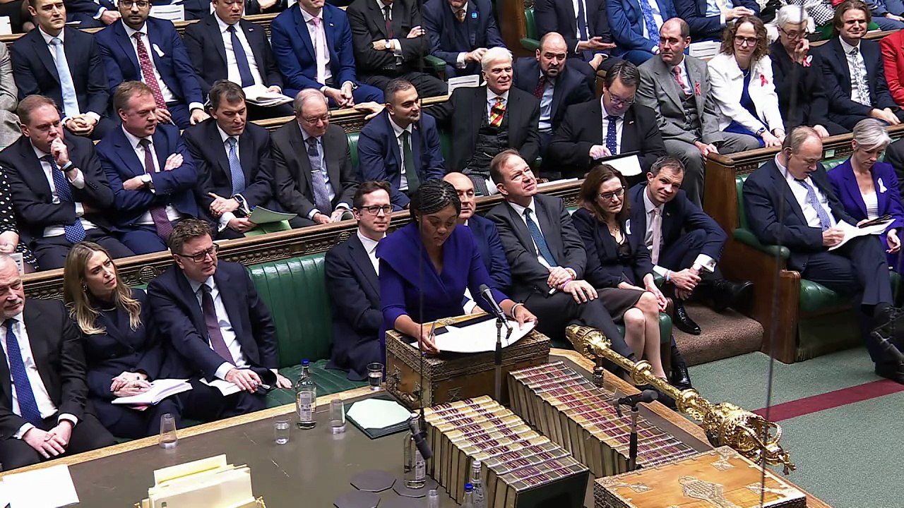 Badenoch: Govt looks like ‘slow motion car crash’