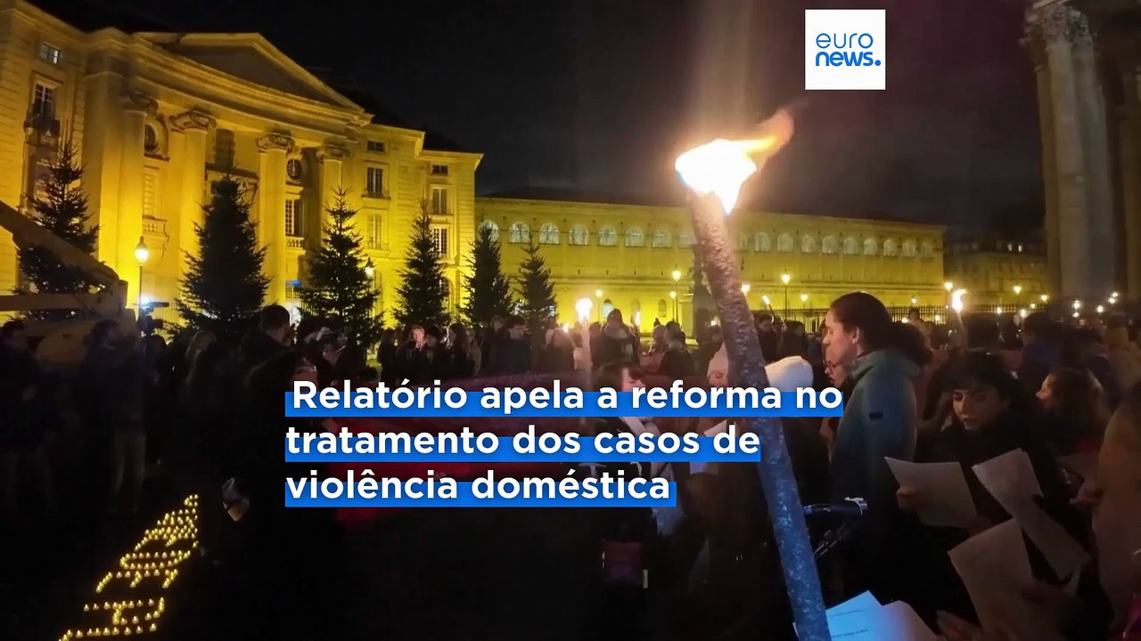 Manifestantes em Paris exigem medidas para comb...