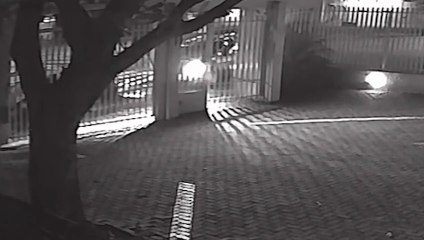 Vídeo mostra colisão entre Duster e HB20 no cruzamento das ruas Uruguai e Rio Grande do Sul