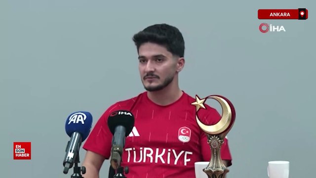 Dünya şampiyonu Muhammed Furkan Özbek'ten öğrencilere ilham veren buluşma