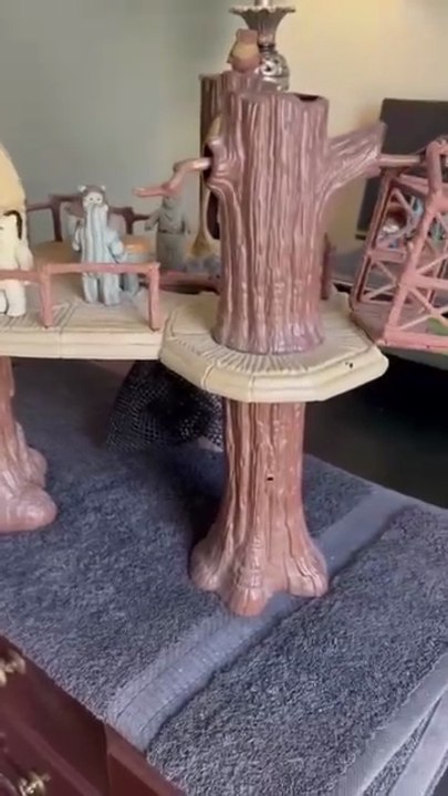 Kenner Star Wars 1983 Ewok Village Playset