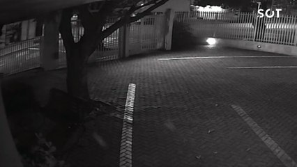 Câmera  de segurança registra colisão entre Duster e HB20 no cruzamento das ruas Uruguai e Rio Grande do Sul