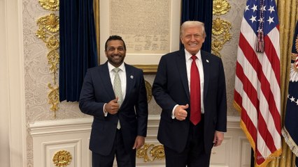 Trump shoots down rumors of firing FBI’s Kash Patel with Oval Office photo