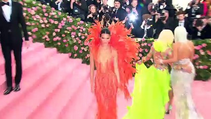 Kendall Jenner & Khloe Kardashian Reveal Marriage Plans