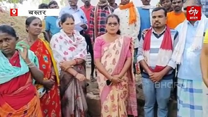 संविधान दिवस: बस्तर के लोगों ने संविधान गुड़ी पहुंचकर की पूजा, अंबेडकर को किया नमन