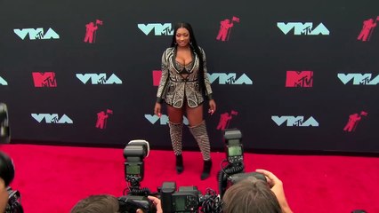 Billie Eilish & Jack Black Twerk Video Goes Viral