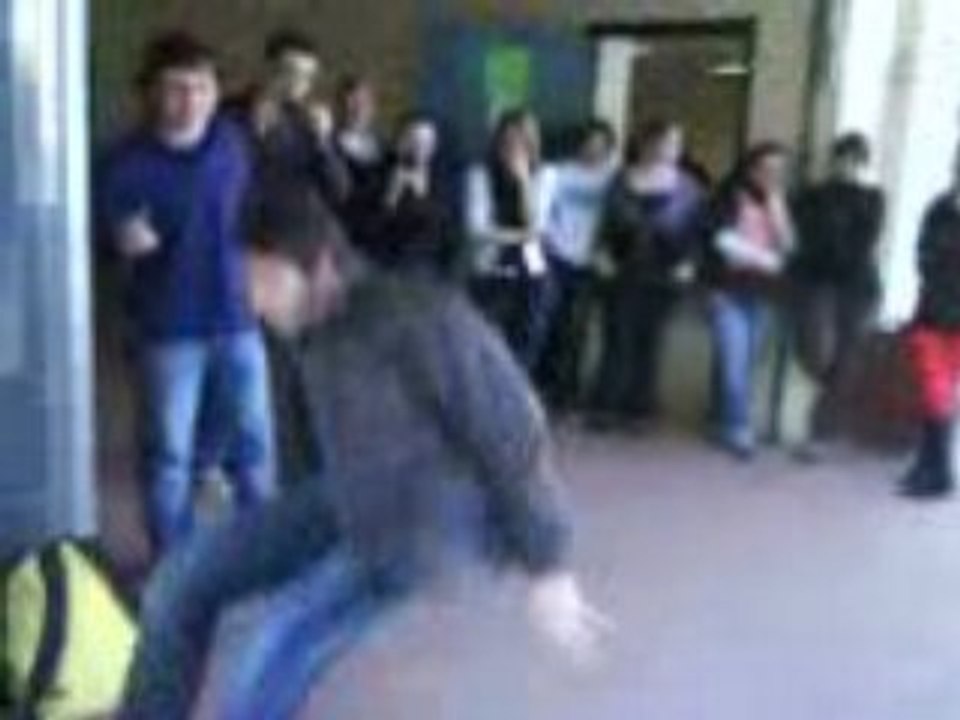 tecktonik killer musique humour delire comédie art