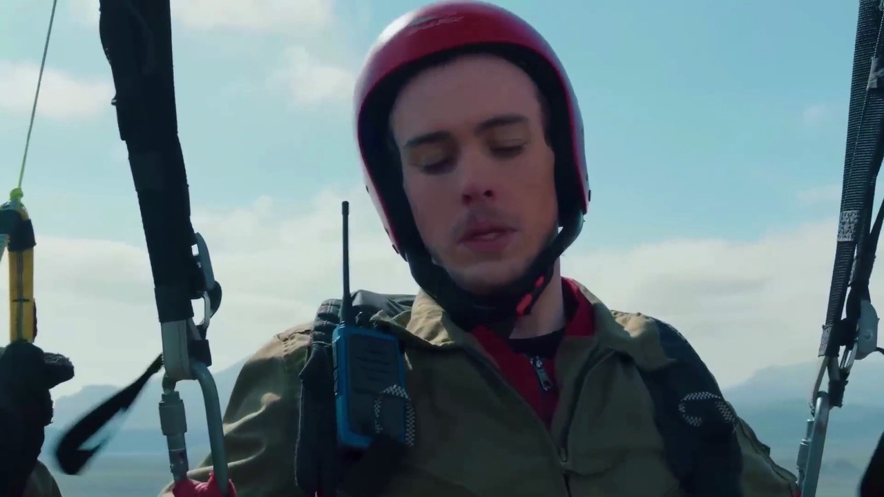 Angel of Vengeance - paragliding