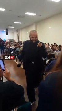 Alves se pasa a predicador: no van a dar crédito