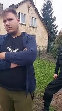 ECPU - Młody z nadwagą spowiada się łowcom przy rodzinie