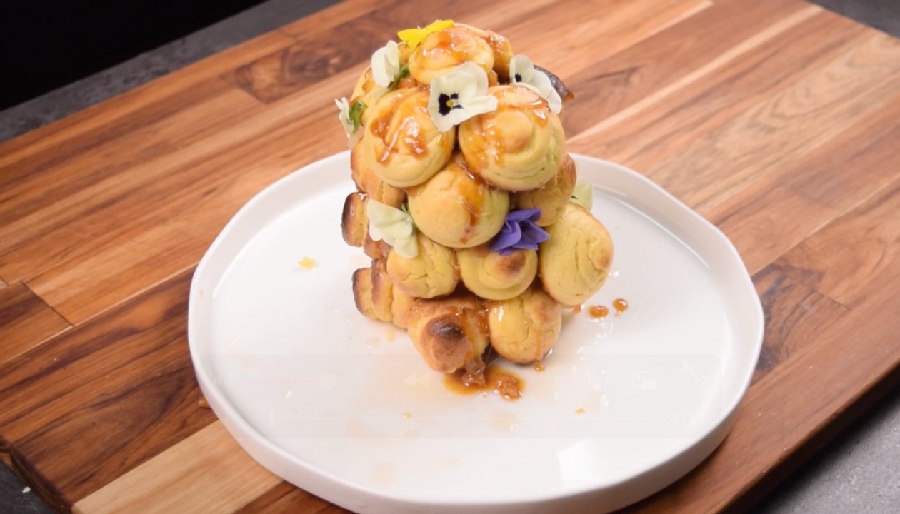Croquembouche