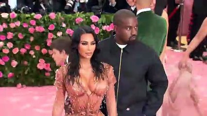 Kylie Jenner Performs Rise & Shine & Rob Kardashian Shades Her Video