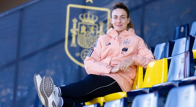 Alexia Putellas: Lo que nos mueve realmente es ganar y lo que queremos es levantar ese título