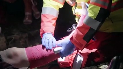 Ambulance - Code Red (2020) Season 4 Episode 10