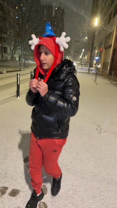 J’aime trop la neige, je l’ambiance Noël😂😍