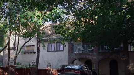 After purchasing a house, Allyson and her fiancé Eric decide to rent out the guest house to cover the cost of some expenses HD ( Thriller )