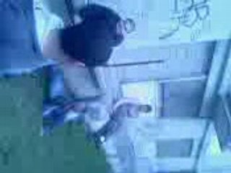 Video-0004