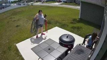 Woman Falls After Getting Yanked by Runaway German Shepherd's Leash