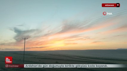 Ardahan'da gün doğumu mest etti