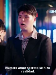 Me desperté y descubrí que tres mujeres hermosas me querían