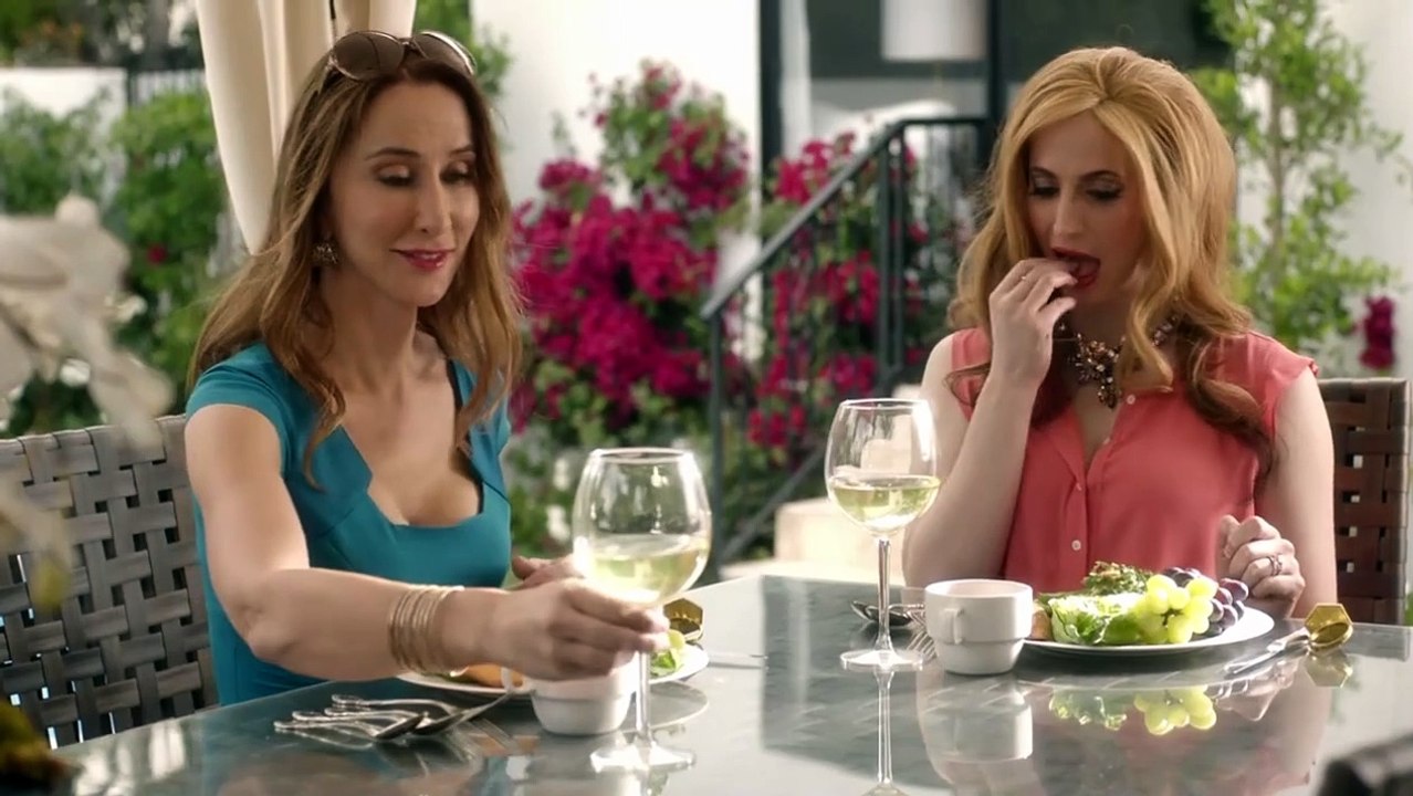 Quirky comedy about a jilted wife who leaves her cheating husband in England HD ( Comedy, Drama, Romance )