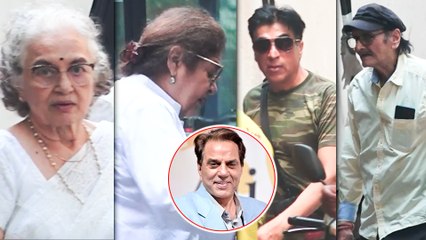 Dharmendra Ji's House: Asha Parekh, Kirron Kher, Karim Morani & Others Arrive To Pay Condolences
